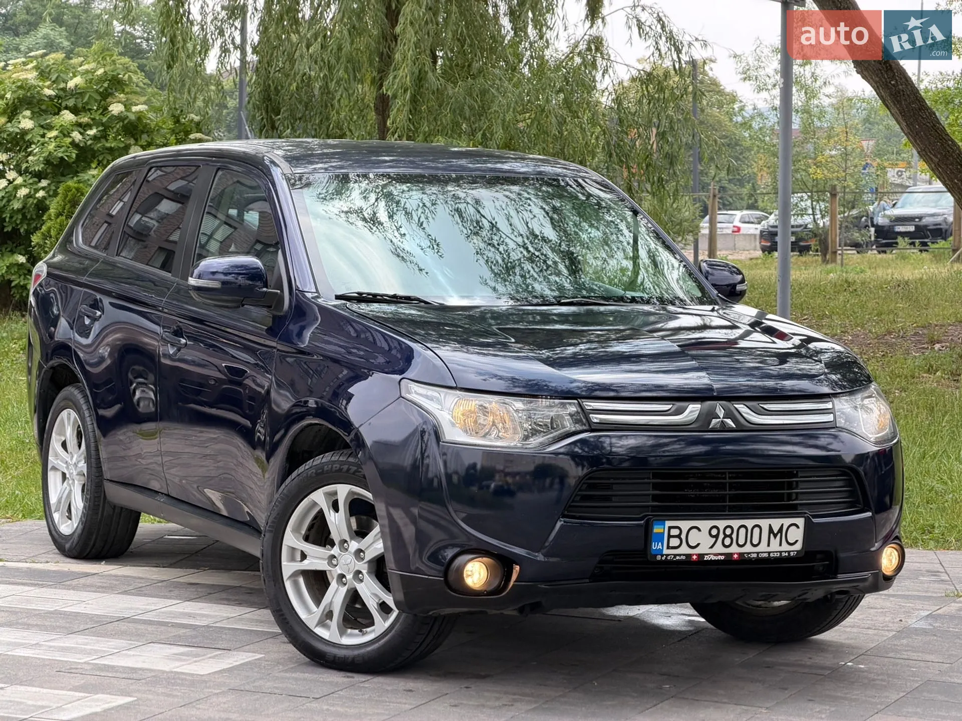 Mitsubishi Outlander, 2013