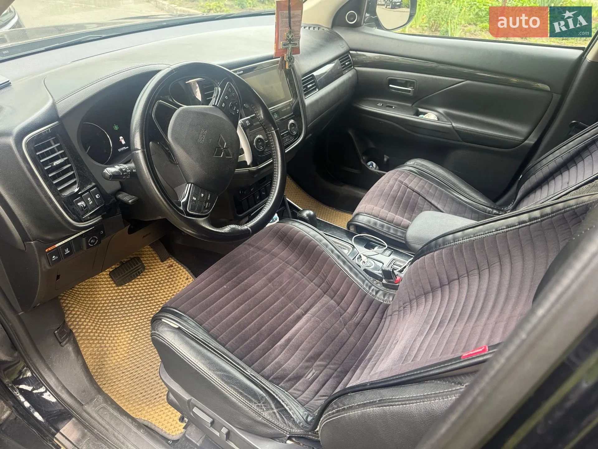 Mitsubishi Outlander, 2017