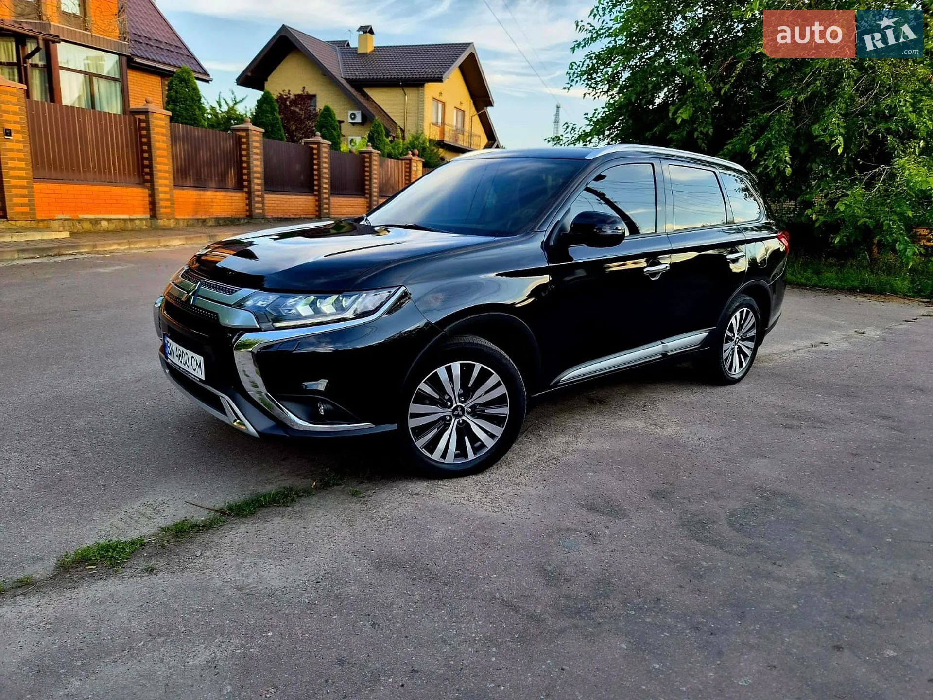 Mitsubishi Outlander, 2019