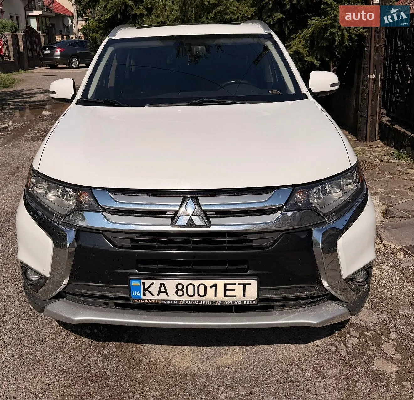 Mitsubishi Outlander, 2016