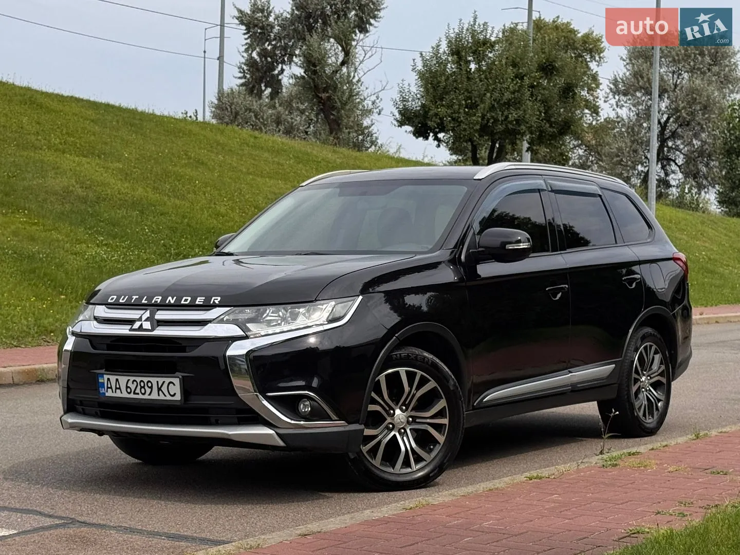 Mitsubishi Outlander, 2017