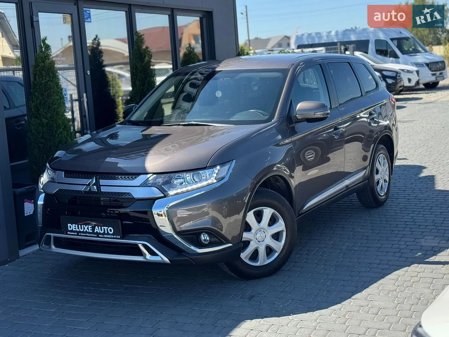 Mitsubishi Outlander, 2023