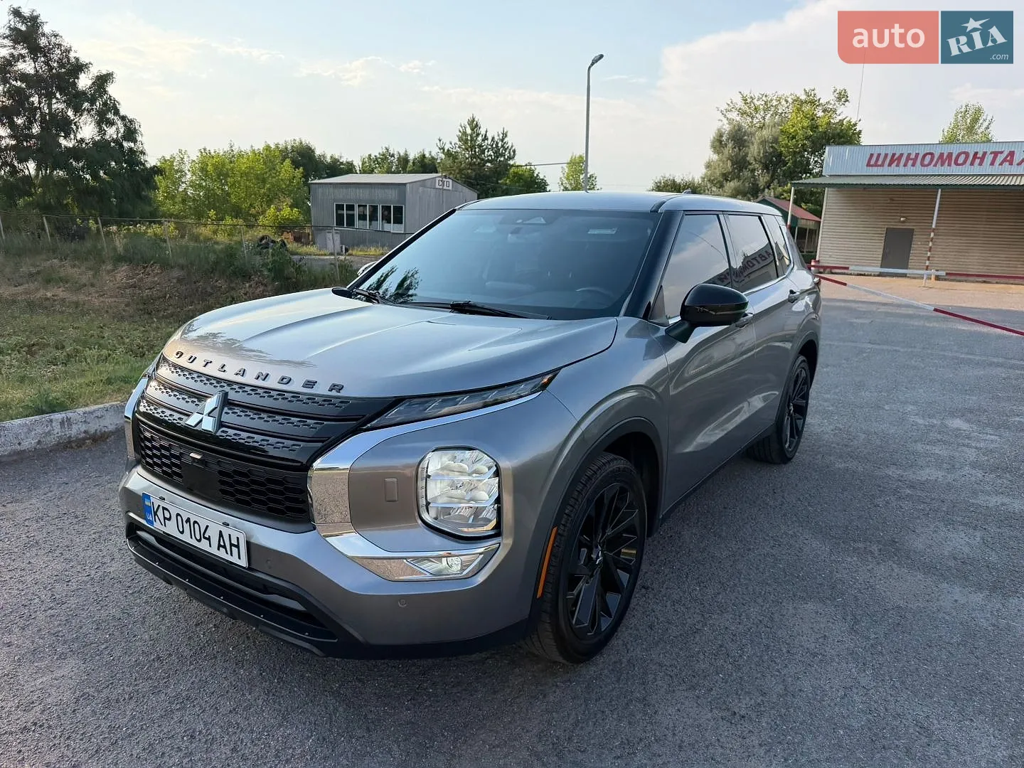 Mitsubishi Outlander, 2023