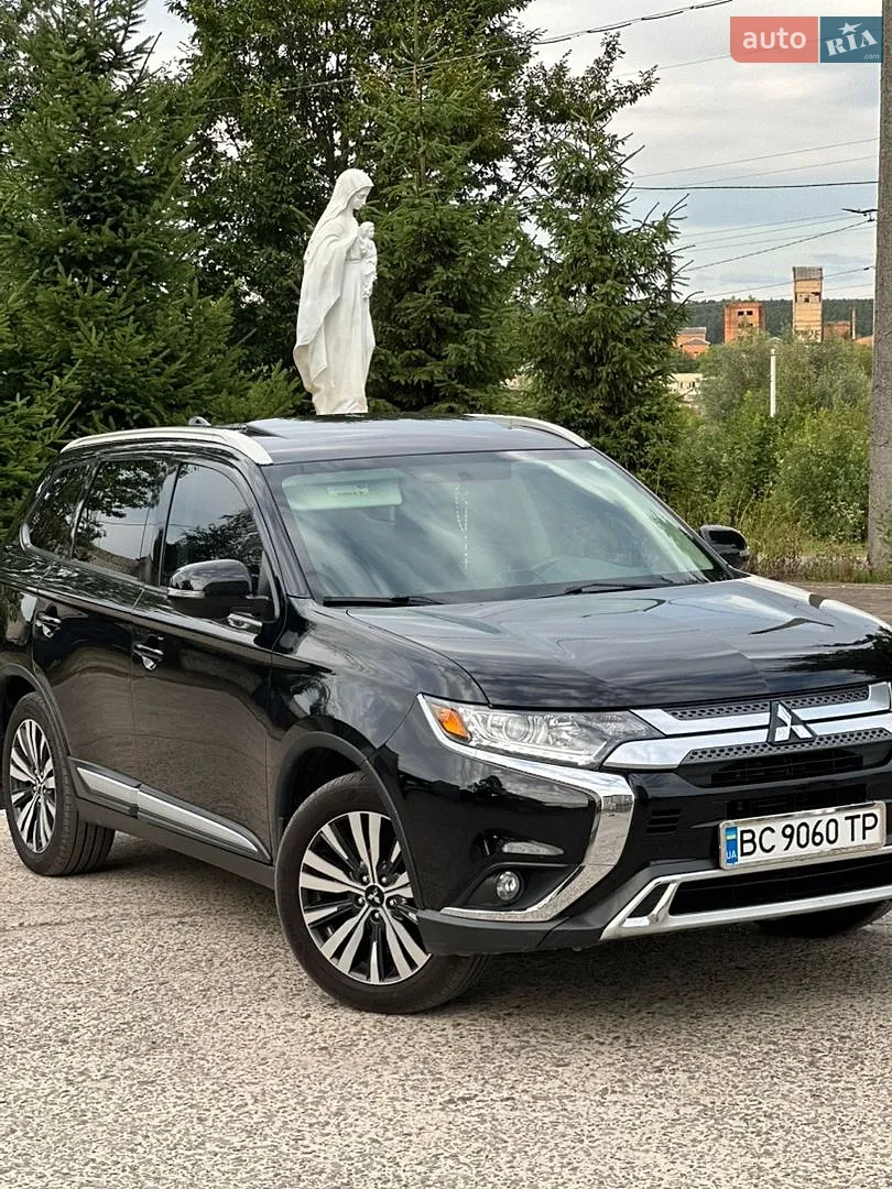 Mitsubishi Outlander, 2018