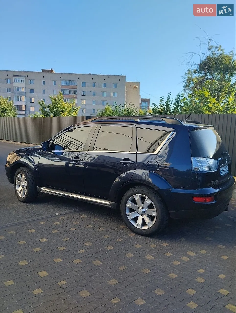 Mitsubishi Outlander, 2011