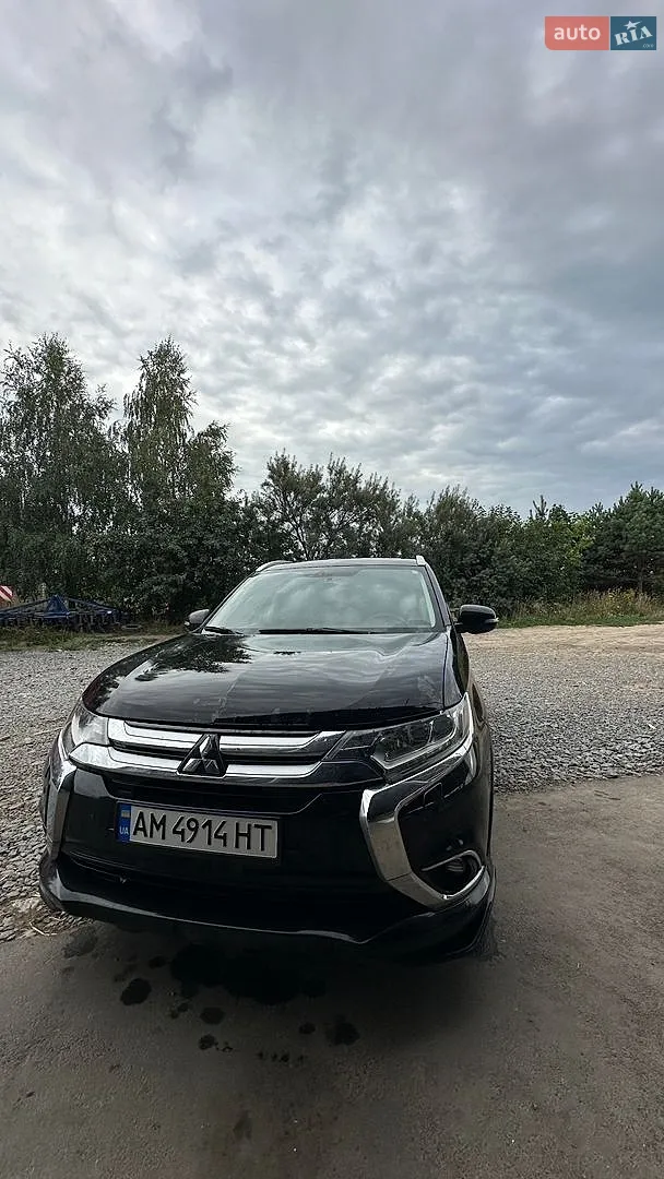 Mitsubishi Outlander, 2017