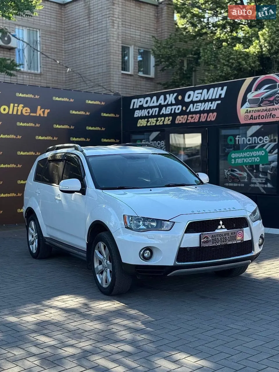 Mitsubishi Outlander, 2011