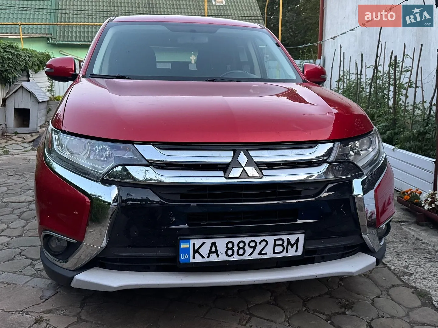 Mitsubishi Outlander, 2015