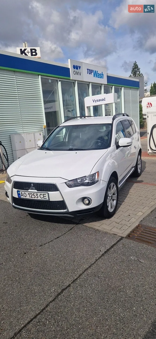 Mitsubishi Outlander, 2010