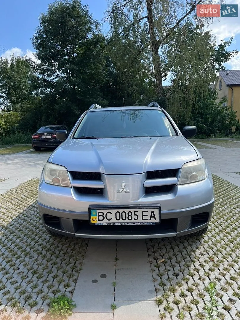 Mitsubishi Outlander, 2005