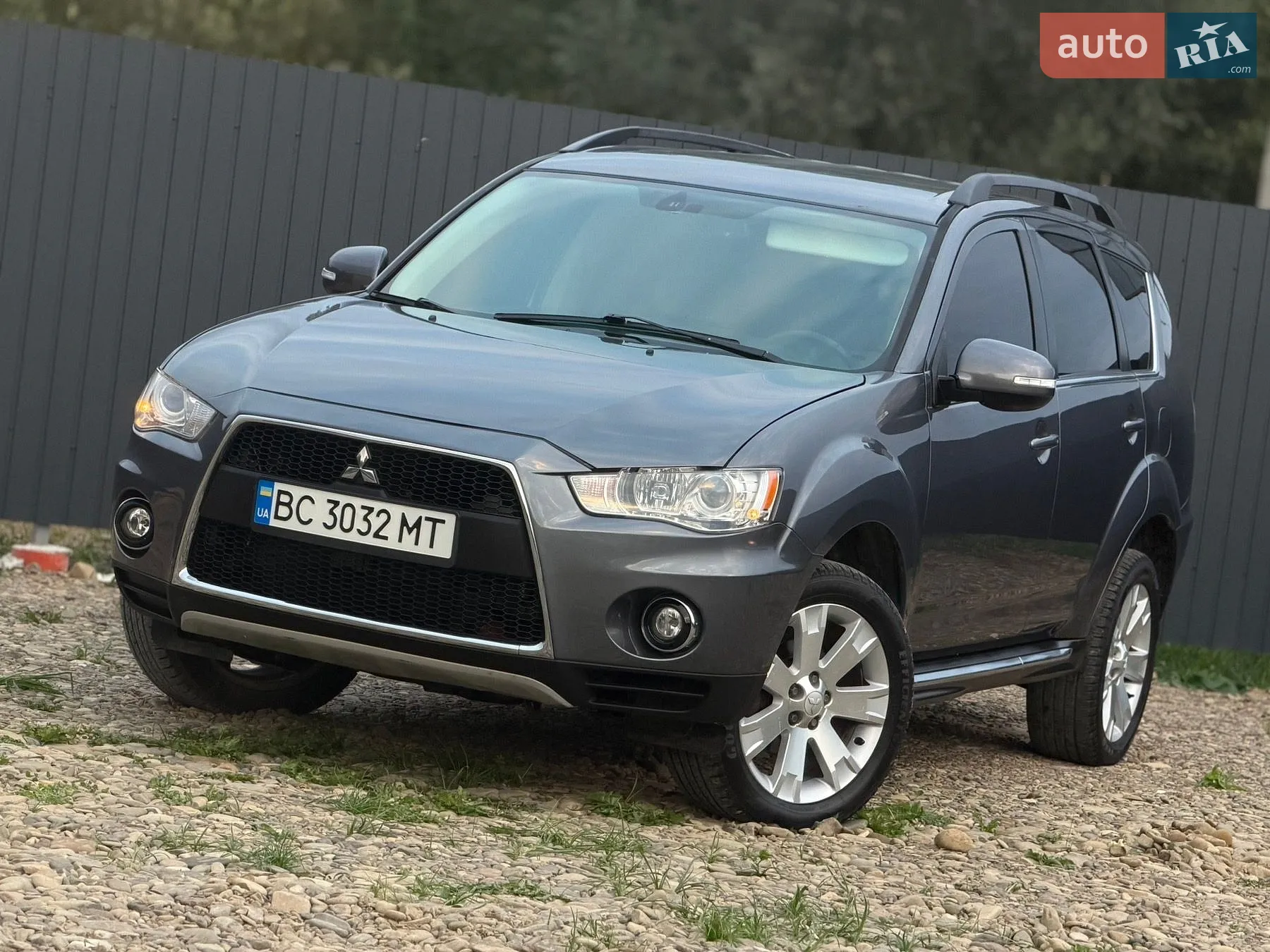 Mitsubishi Outlander, 2012
