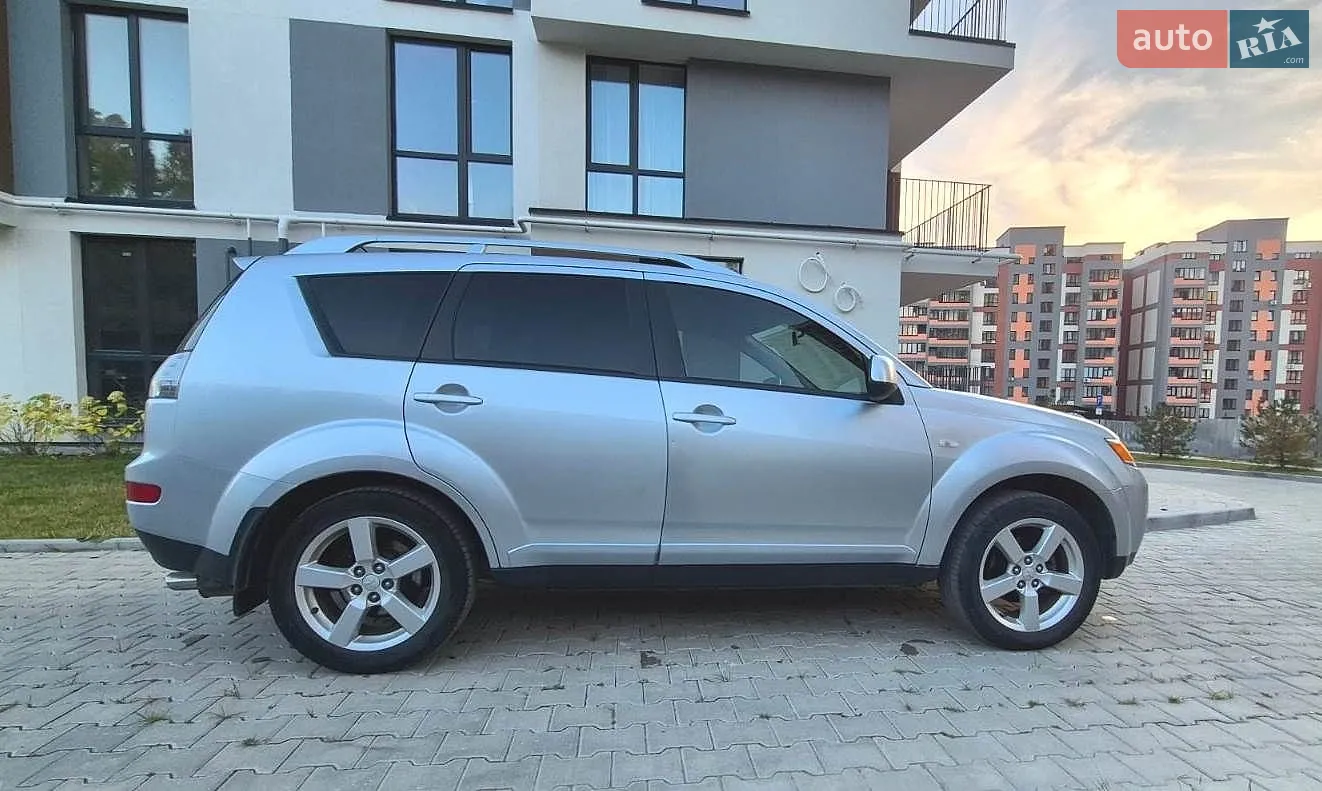 Mitsubishi Outlander, 2008