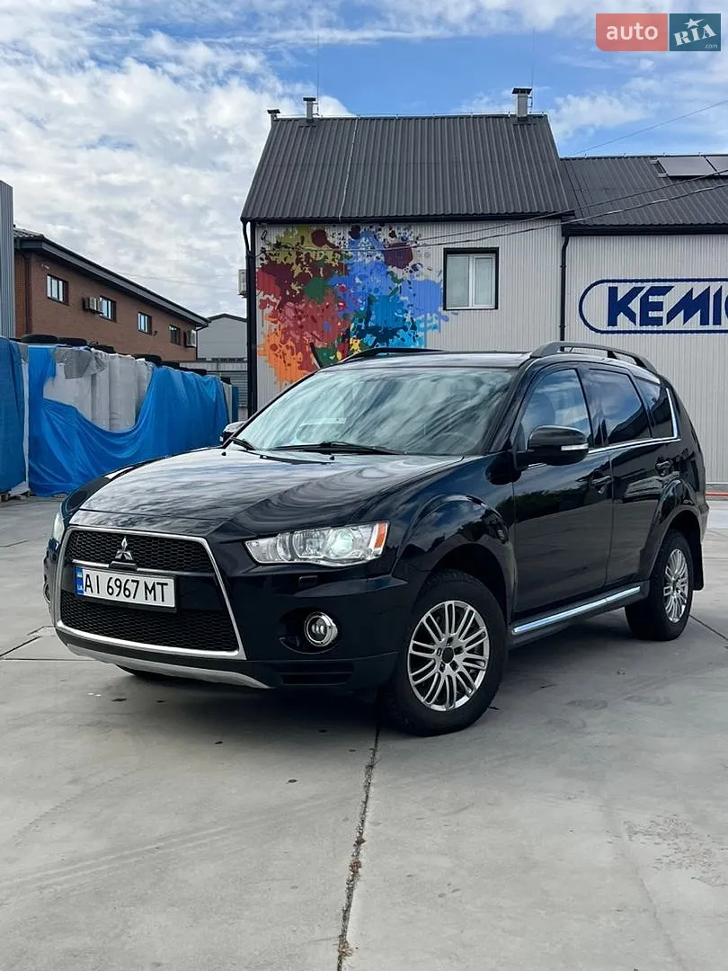 Mitsubishi Outlander, 2012