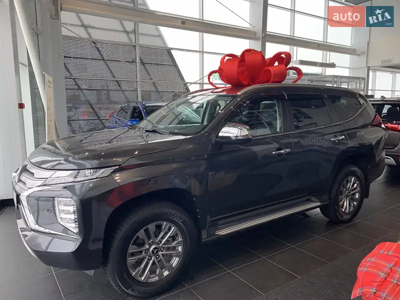 Mitsubishi Pajero Sport, 2020