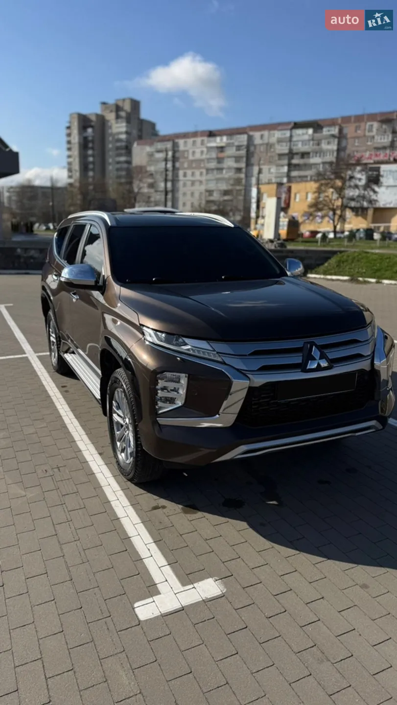 Mitsubishi Pajero Sport, 2021