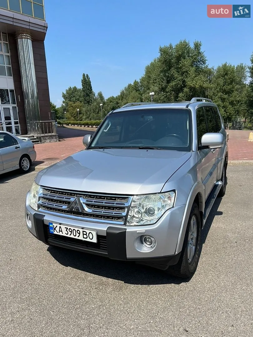 Mitsubishi Pajero Wagon, 2008