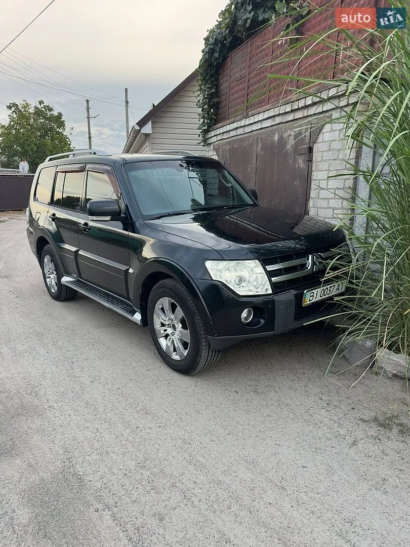 Mitsubishi Pajero Wagon, 2008