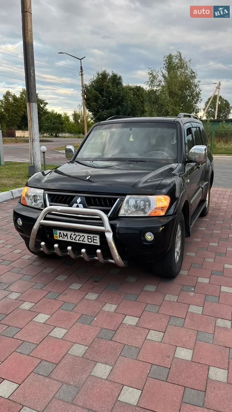 Mitsubishi Pajero, 2005