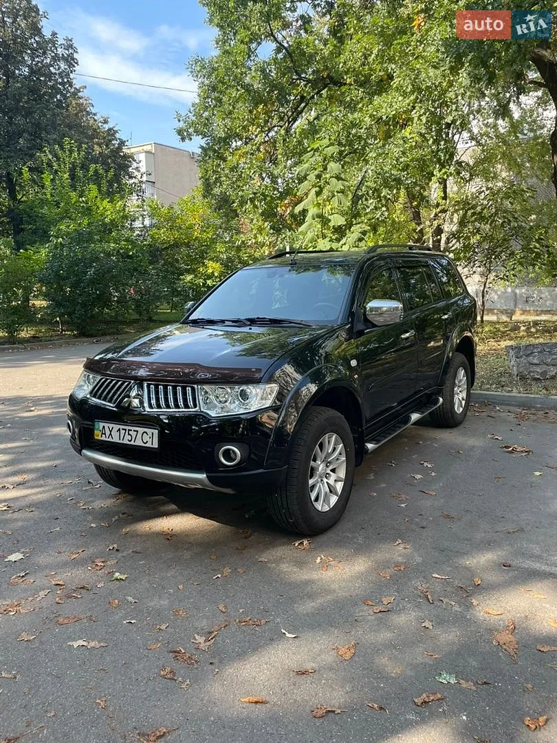 Mitsubishi Pajero, 2010