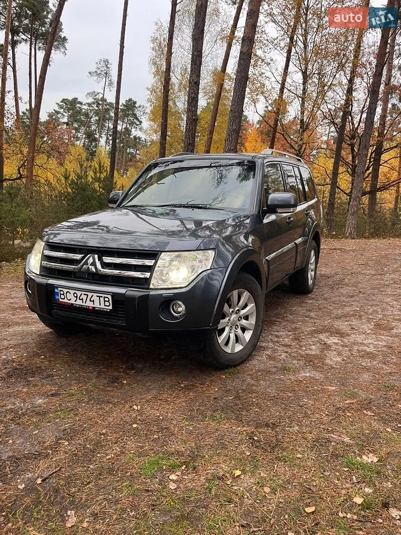 Mitsubishi Pajero, 2009