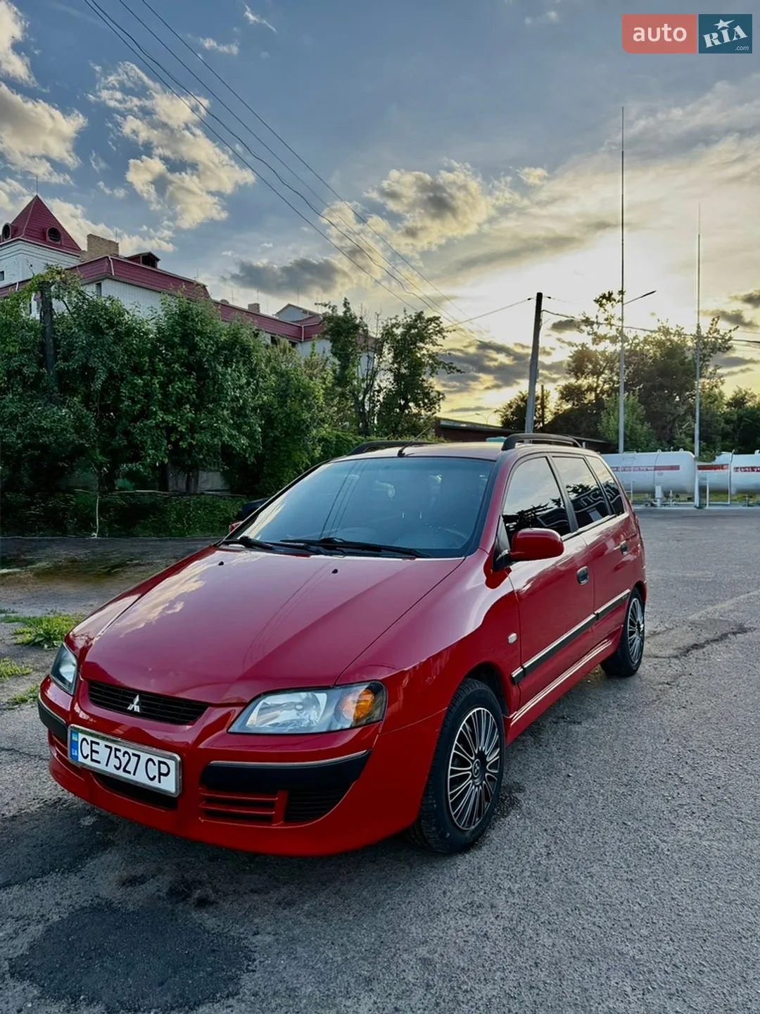 Mitsubishi Space Star, 2004