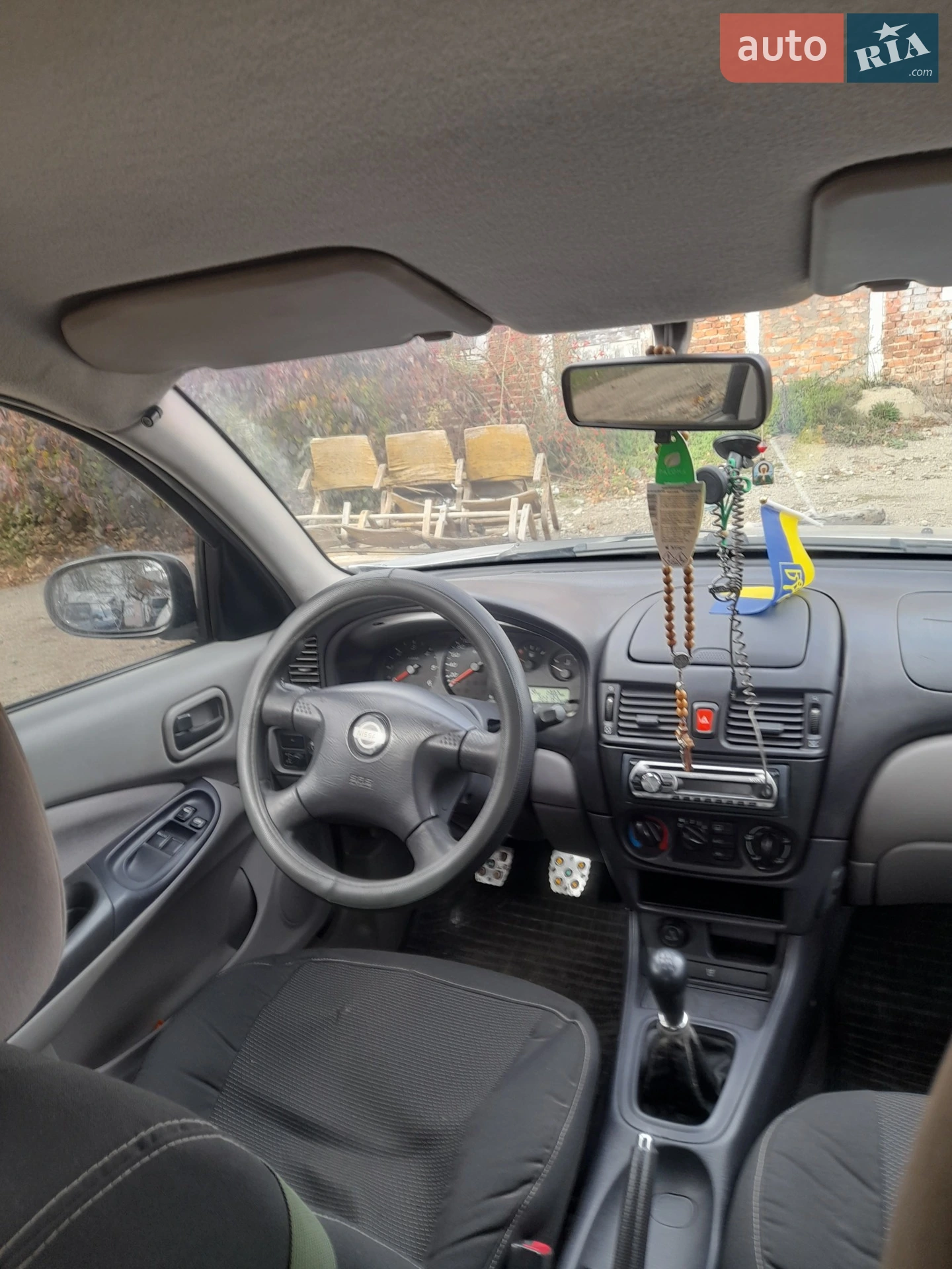 Nissan Almera, 2002
