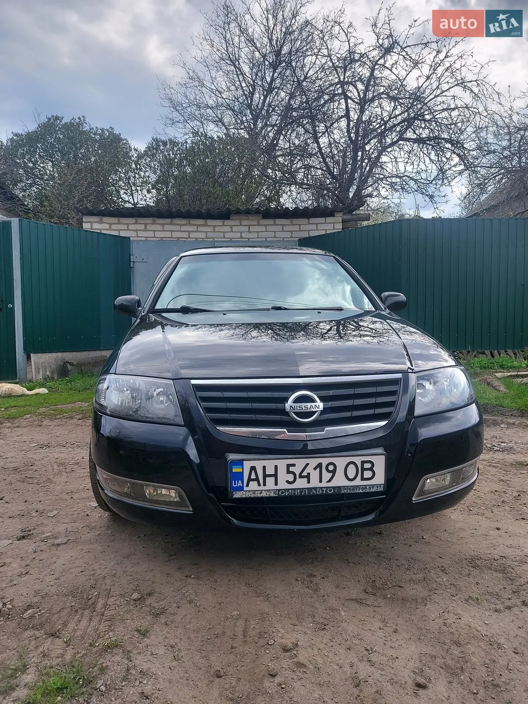 Nissan Almera, 2011