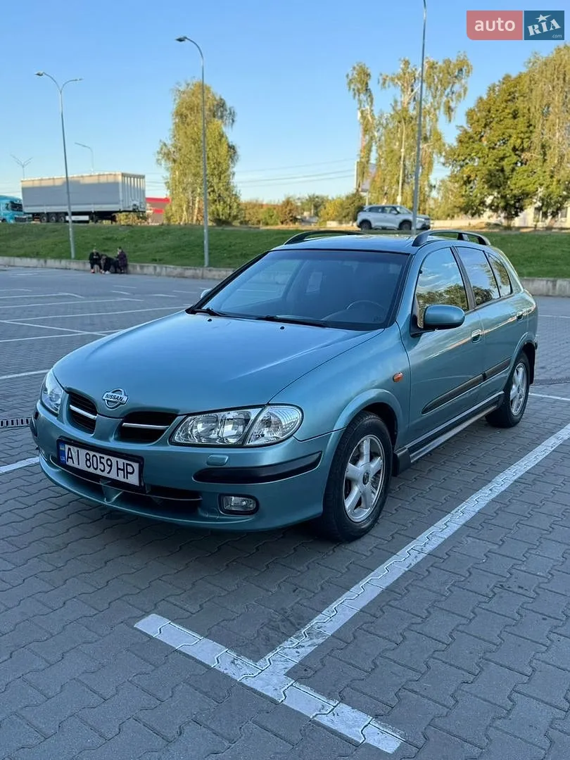 Nissan Almera, 2001