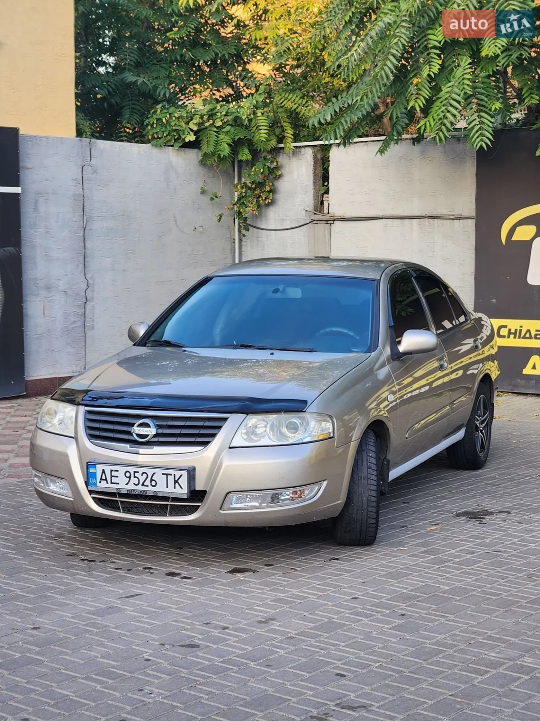 Nissan Almera, 2011