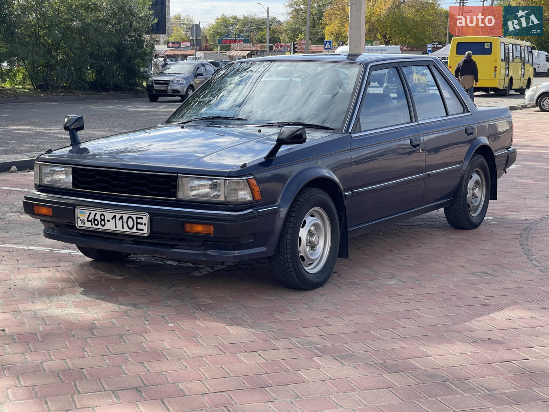 Nissan Bluebird, 1984