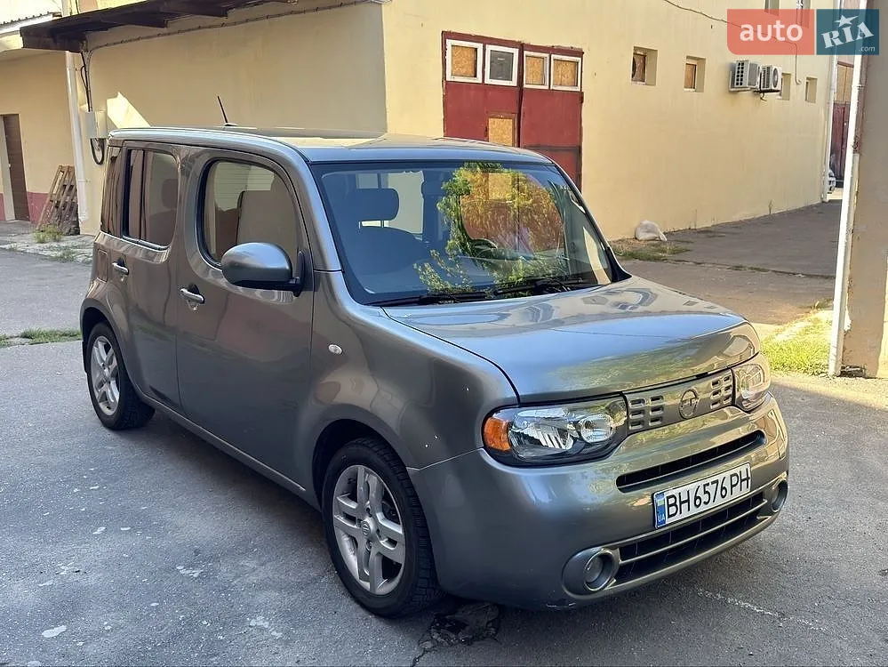 Nissan Cube, 2011