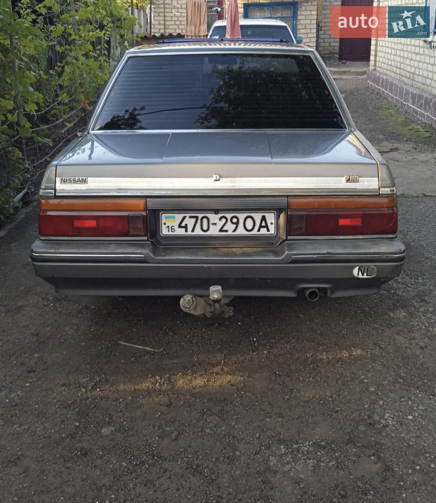 Nissan Laurel, 1987