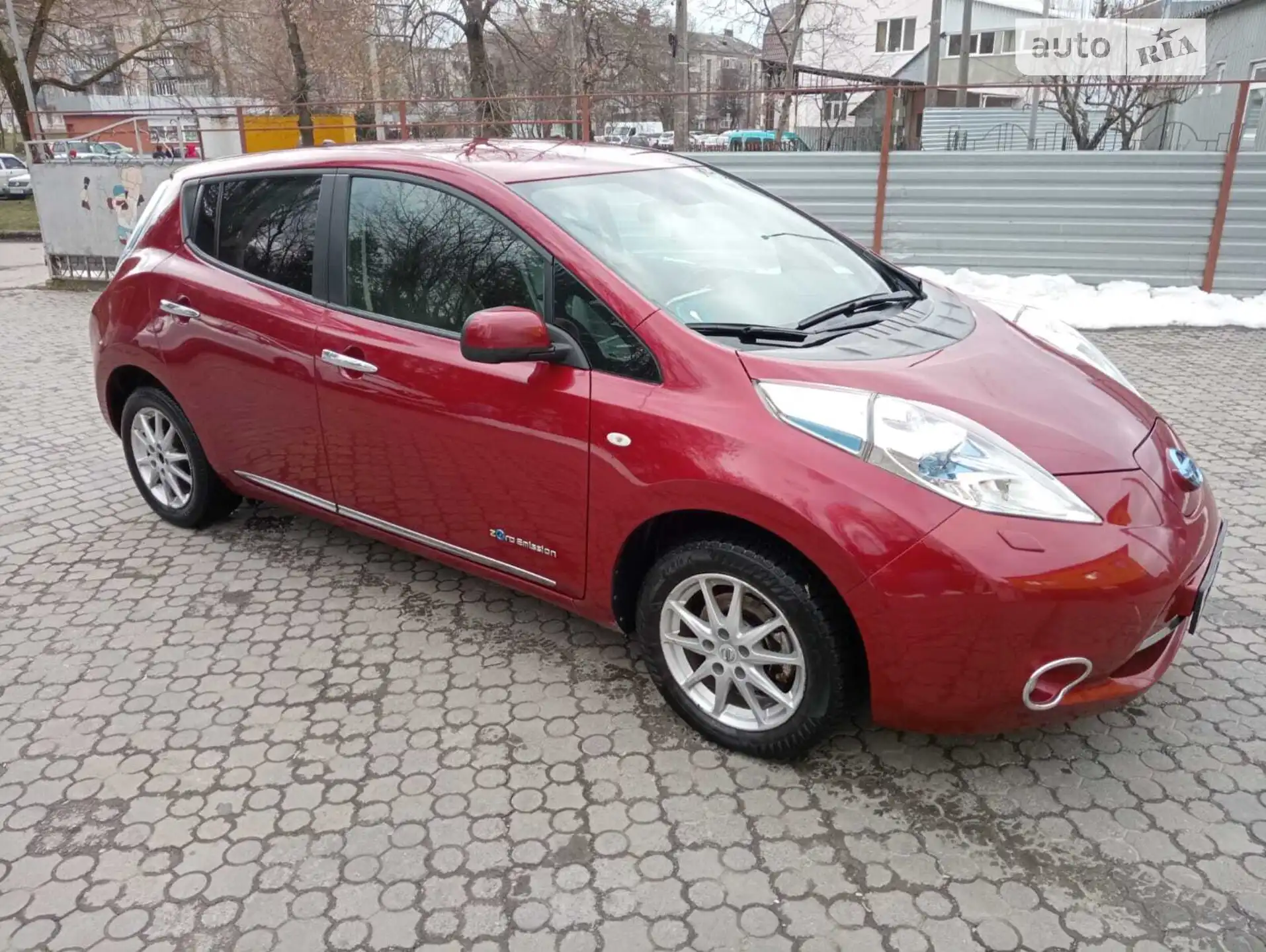 Nissan Leaf, 2014