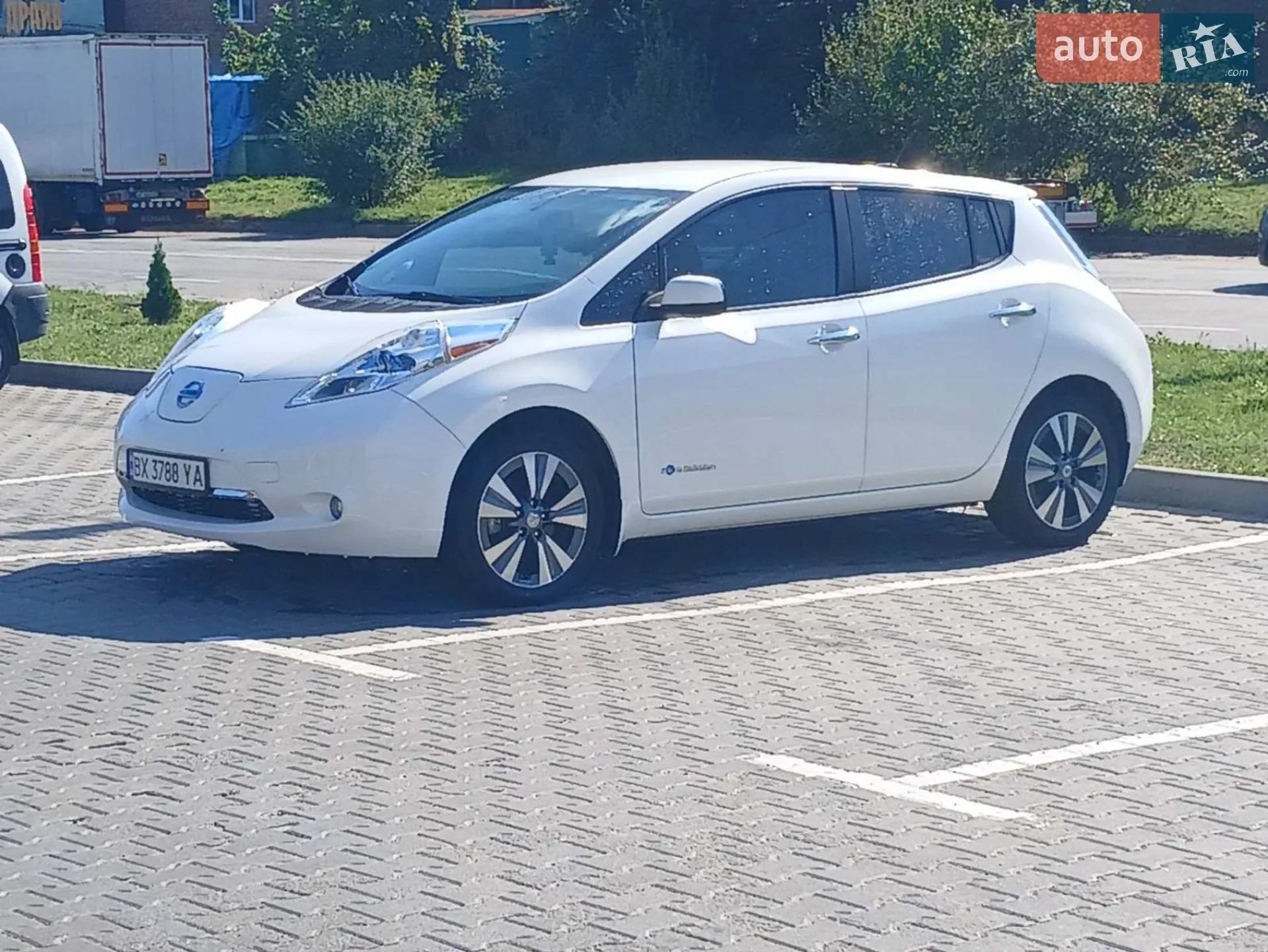 Nissan Leaf, 2015