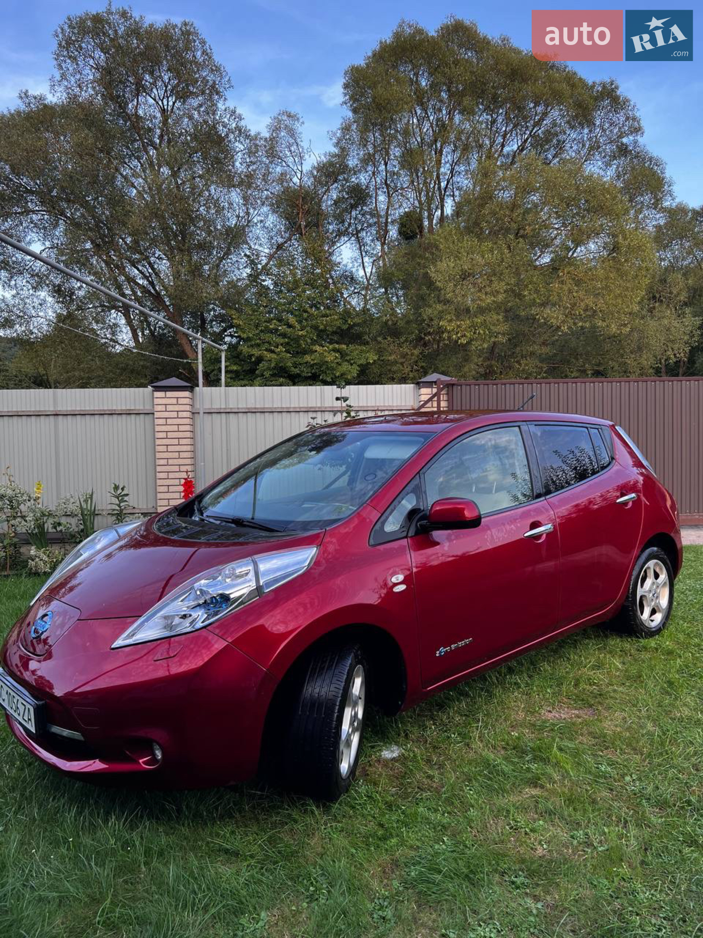 Nissan Leaf, 2012