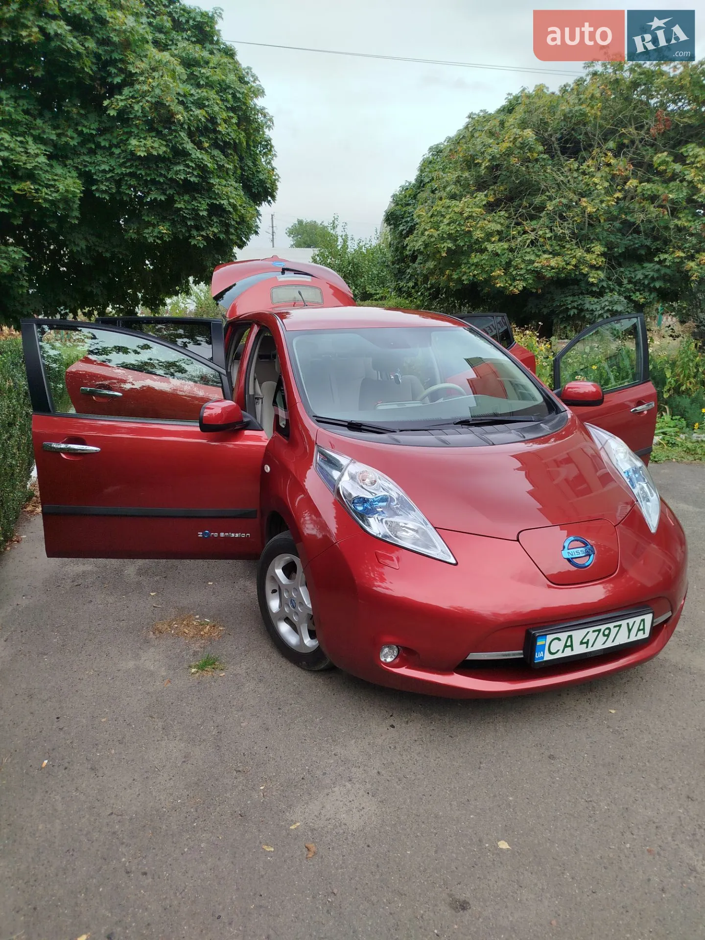 Nissan Leaf, 2012
