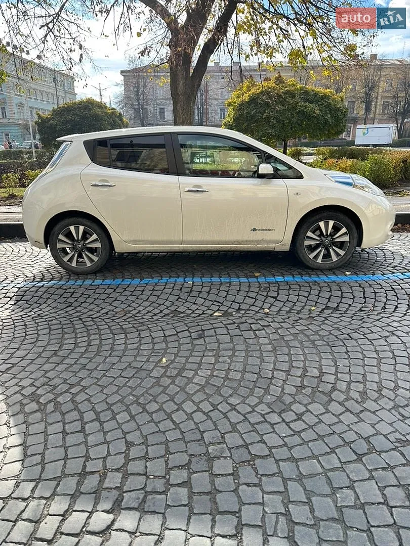Nissan Leaf, 2017