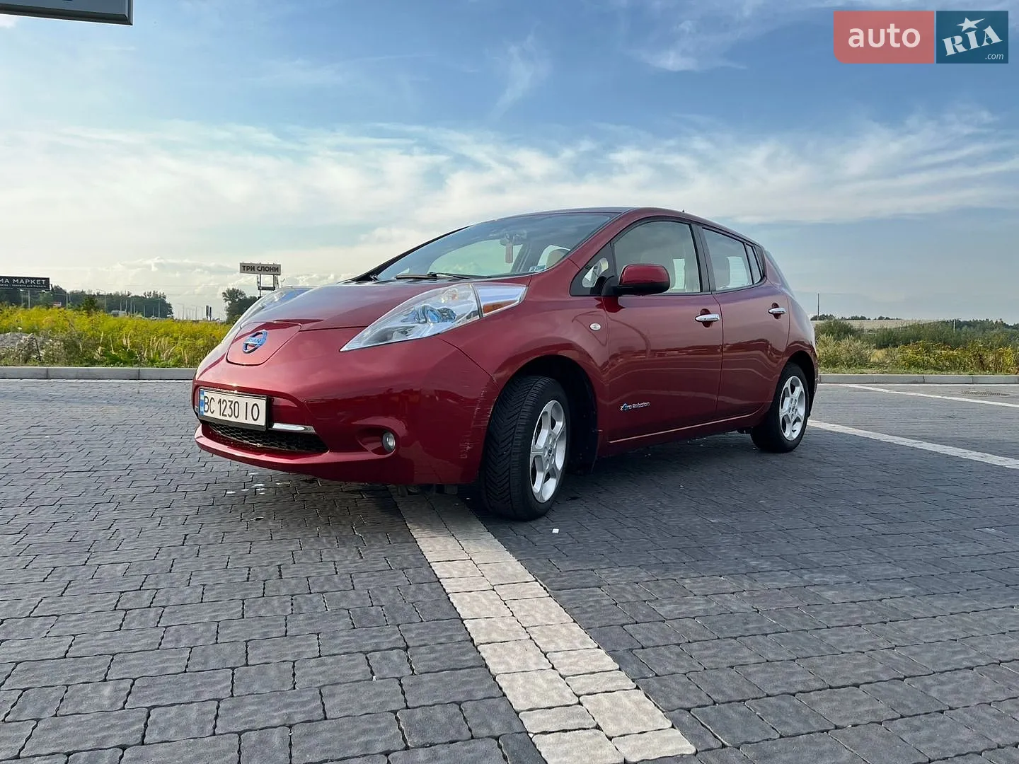 Nissan Leaf, 2012