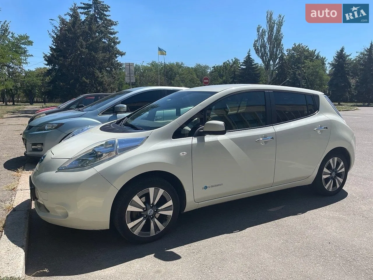Nissan Leaf, 2012