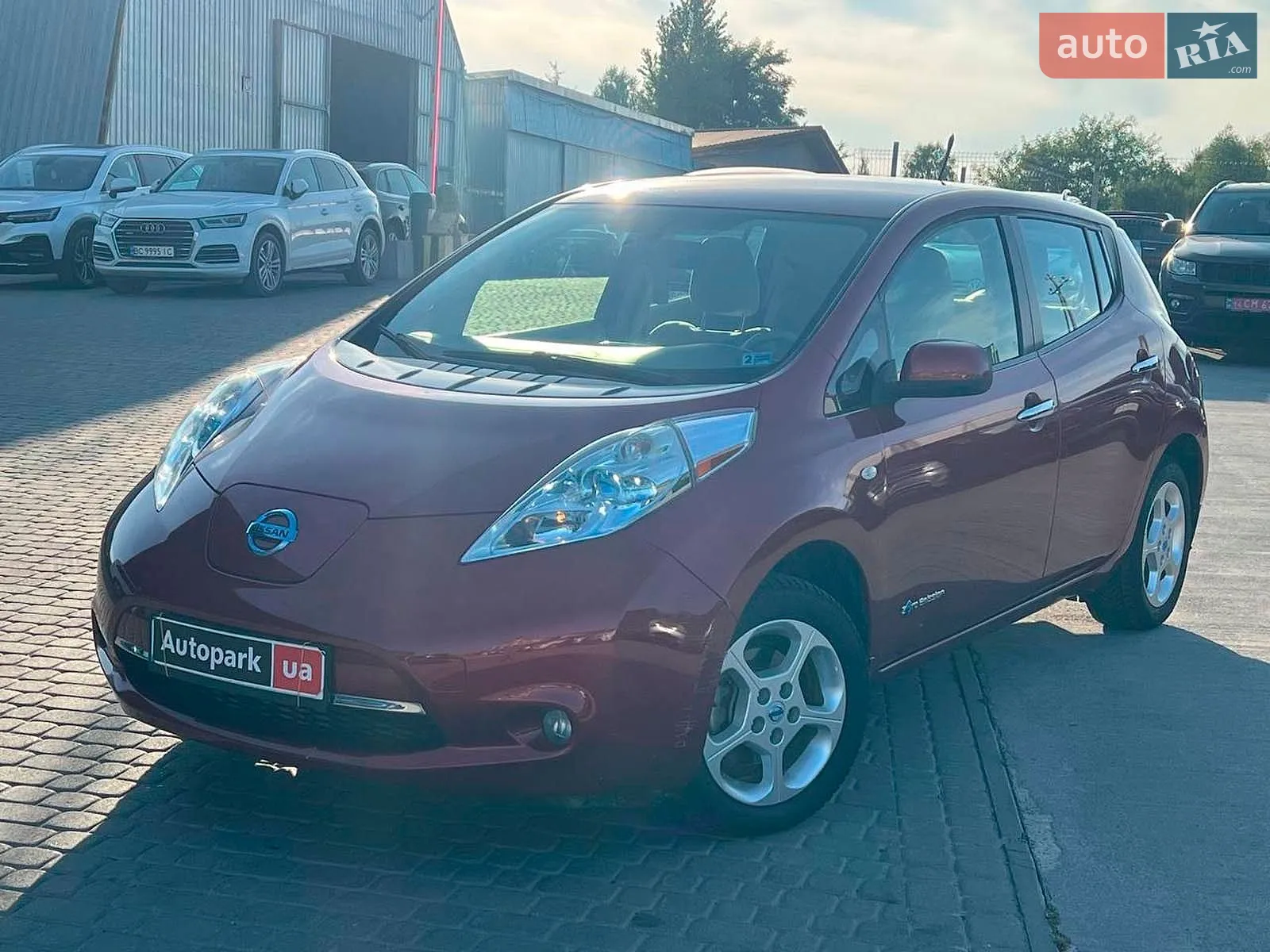 Nissan Leaf, 2012