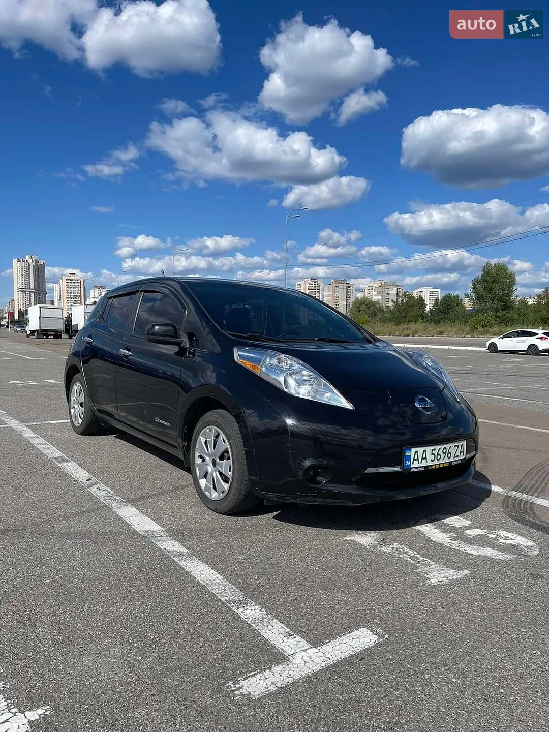 Nissan Leaf, 2013