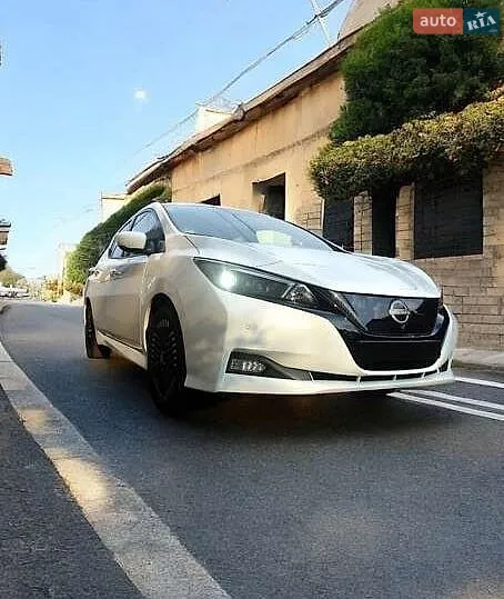 Nissan Leaf, 2022