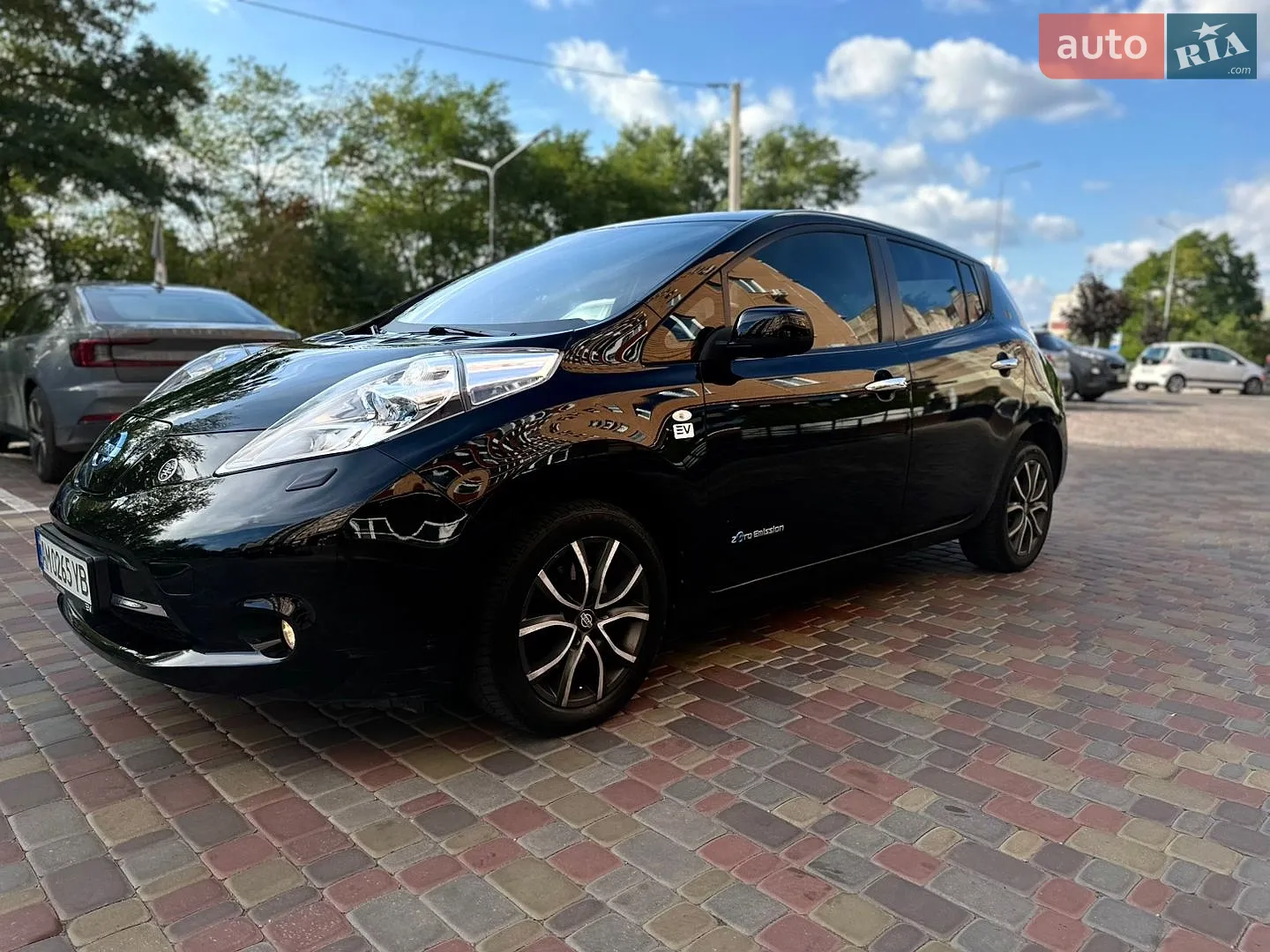 Nissan Leaf, 2012