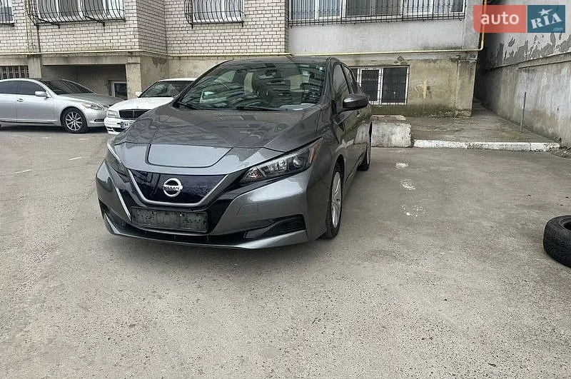Nissan Leaf, 2020