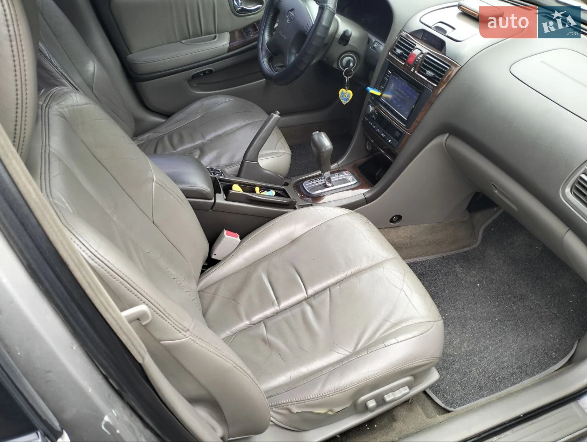 Nissan Maxima, 2002