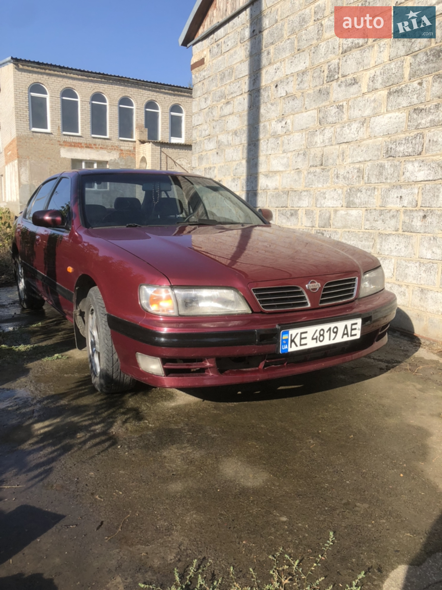 Nissan Maxima, 1996