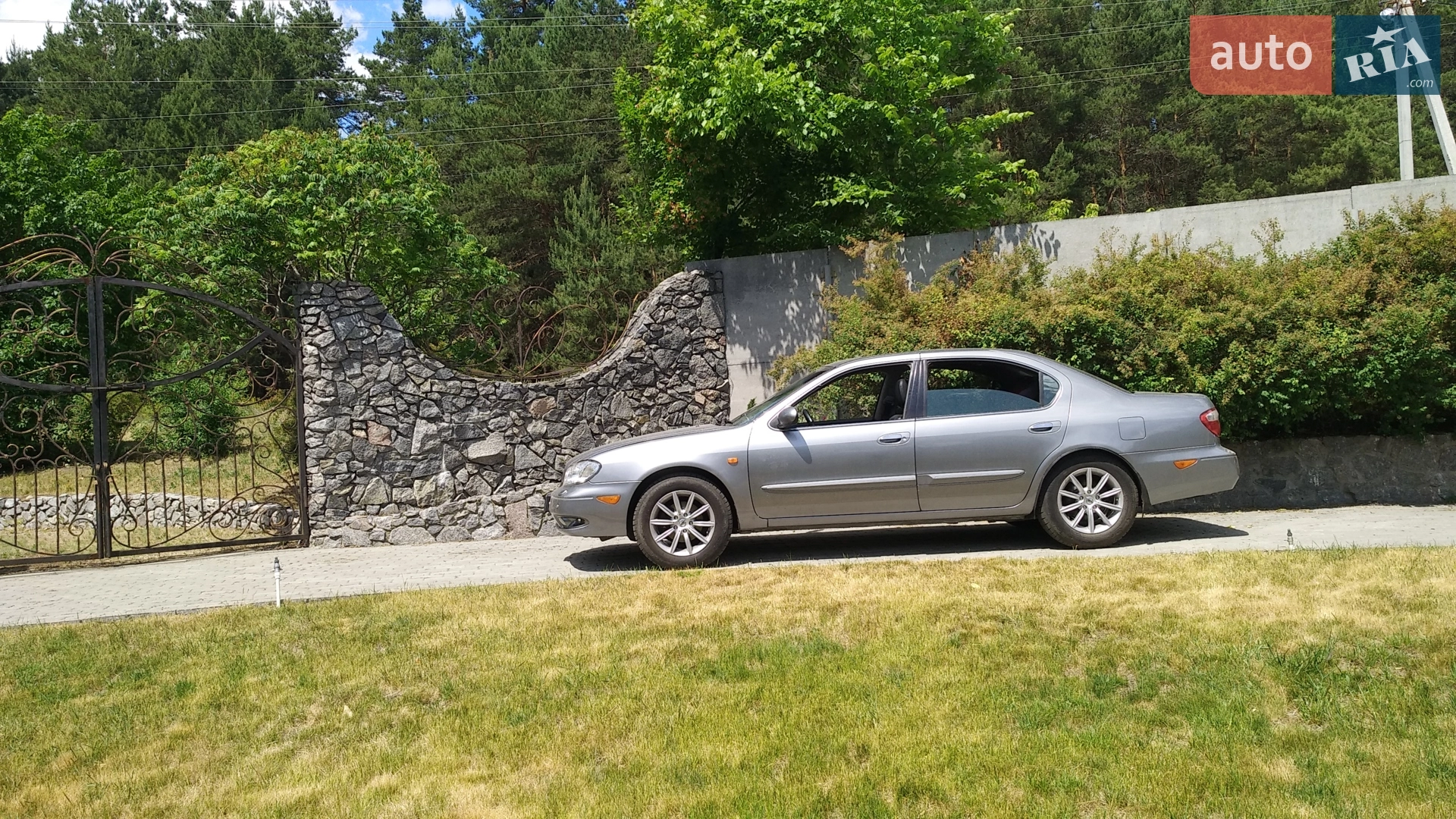Nissan Maxima, 2002