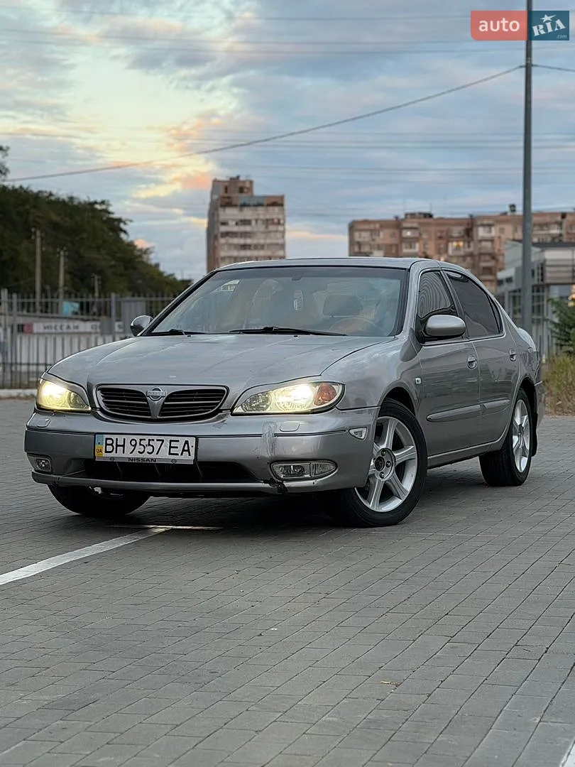 Nissan Maxima, 2001
