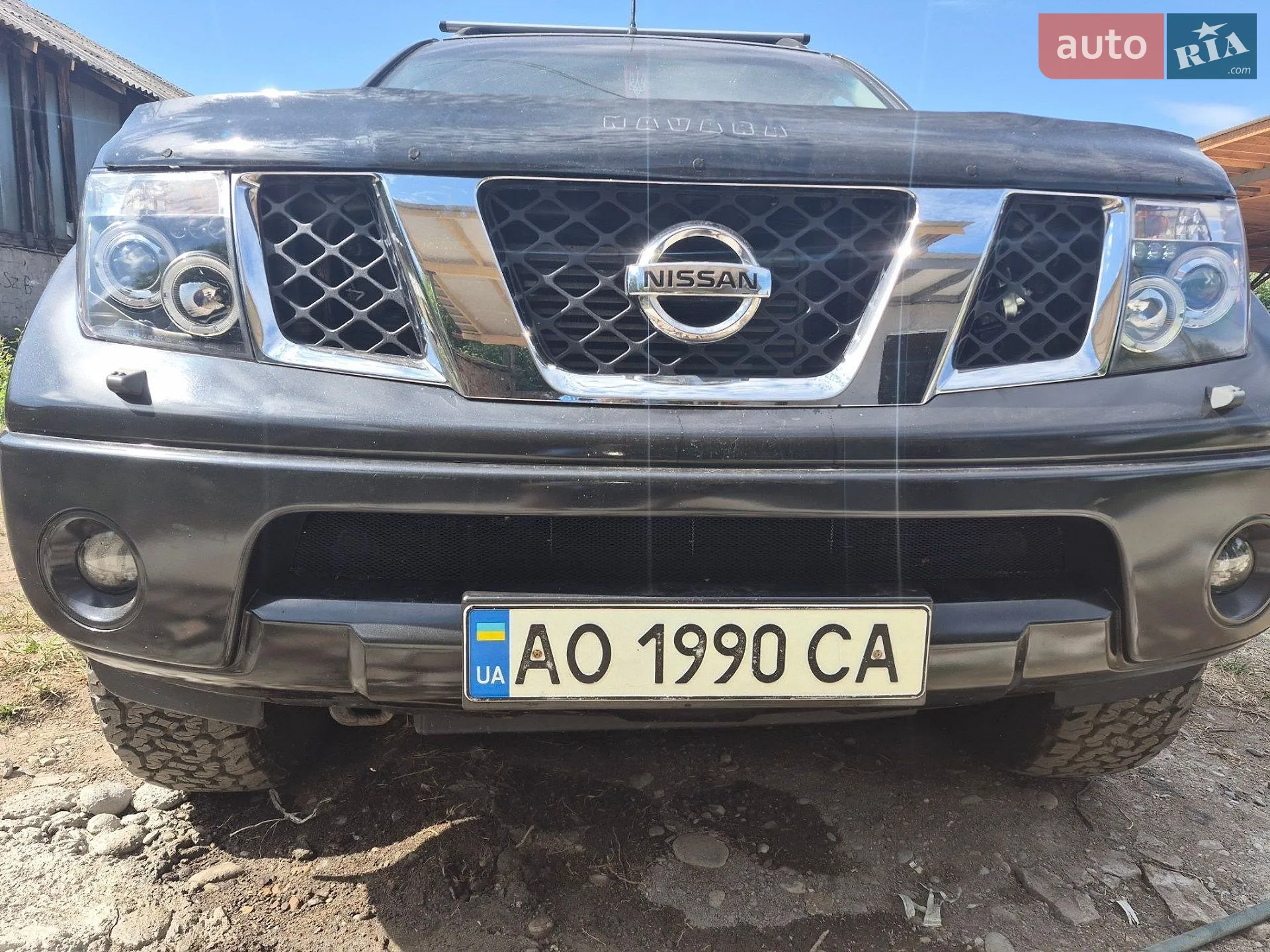 Nissan Navara, 2005