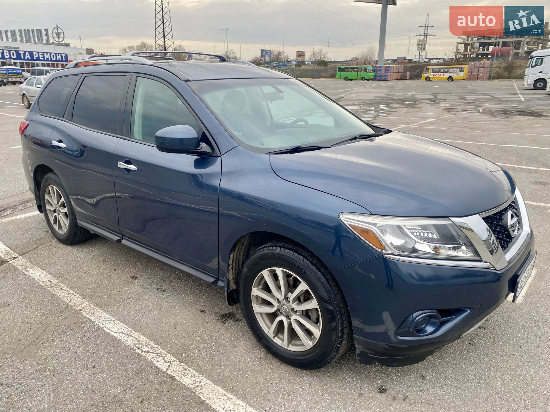 Nissan Pathfinder, 2015